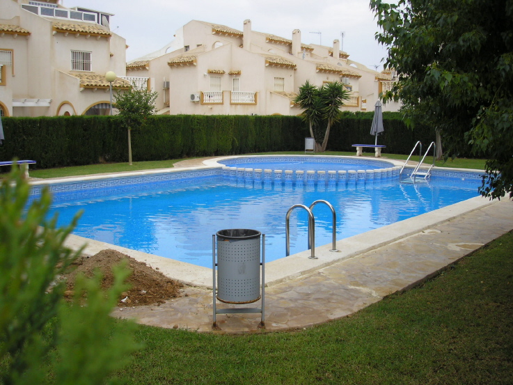Perla Del Mar Communal Swimming Pool
